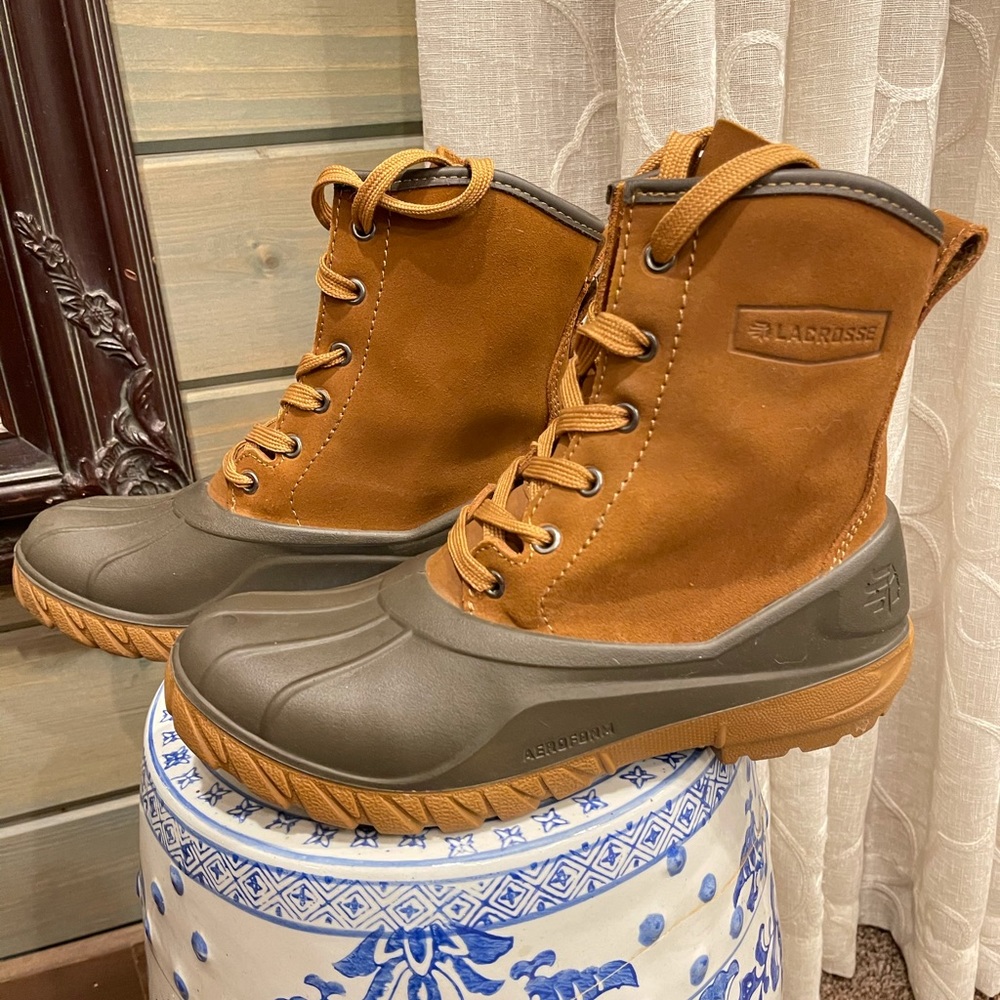 Women’s Lacrosse lace up boots, waterproof